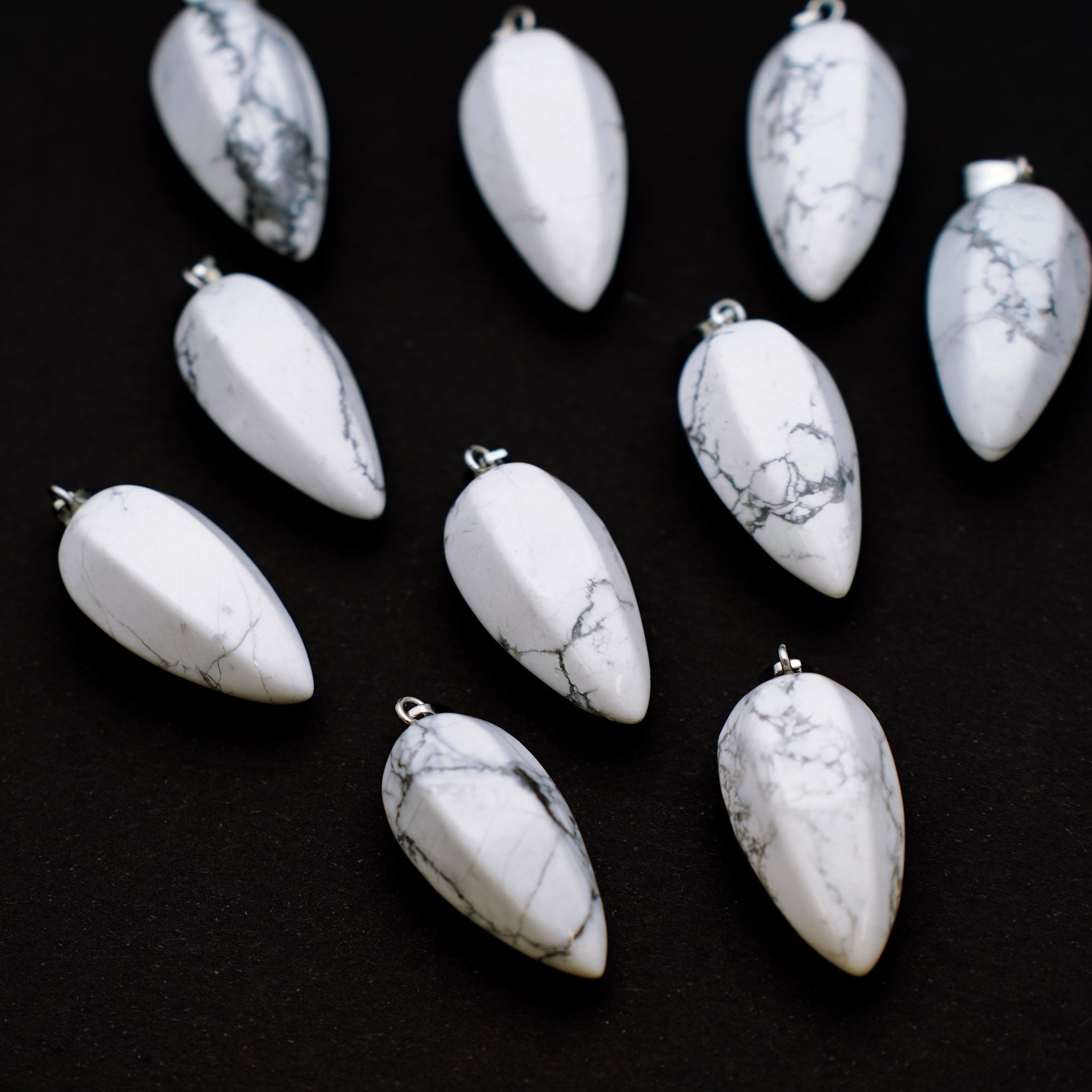 Faceted Teardrop Pendant - 10 Pcs