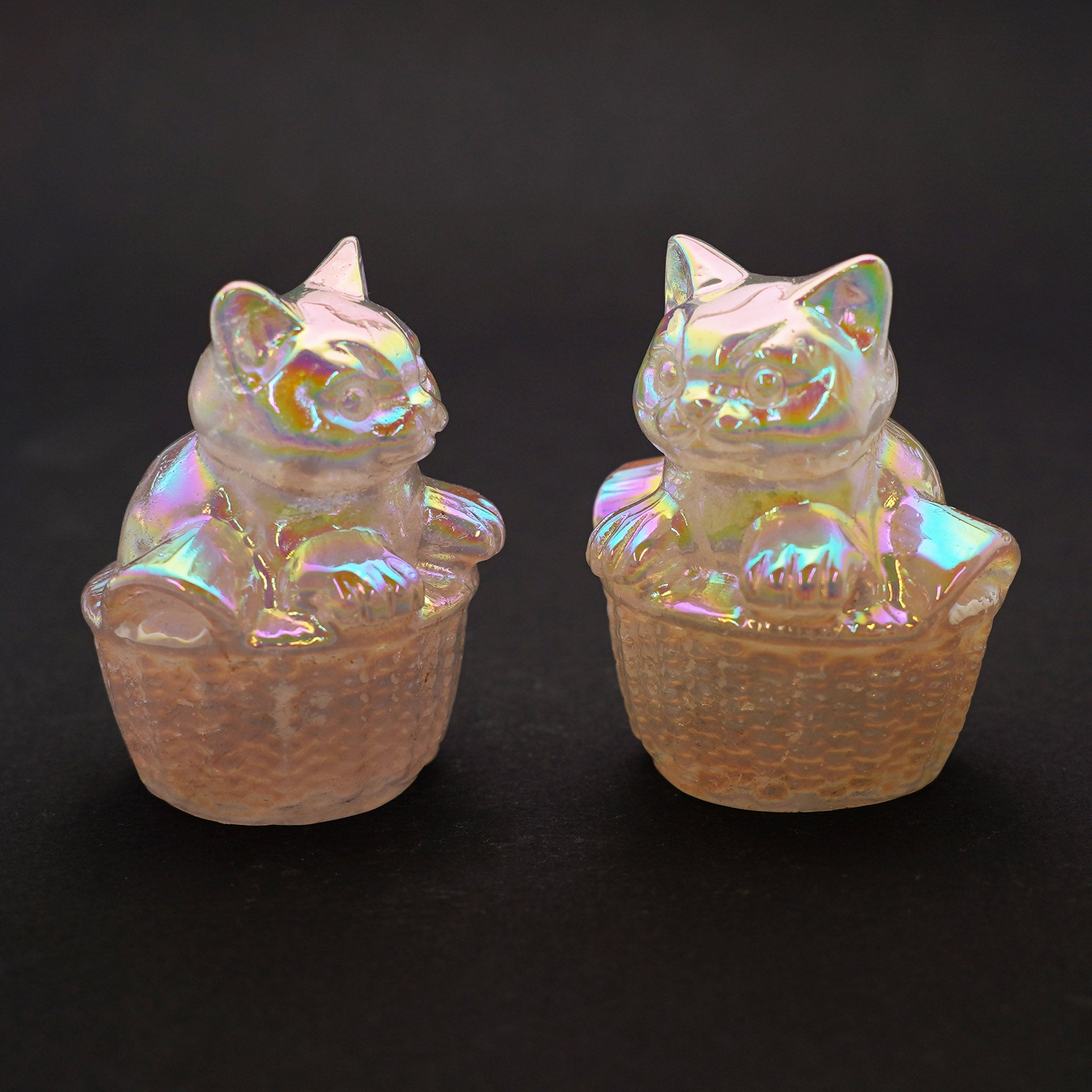 Cat in Basket 2.5 Inches