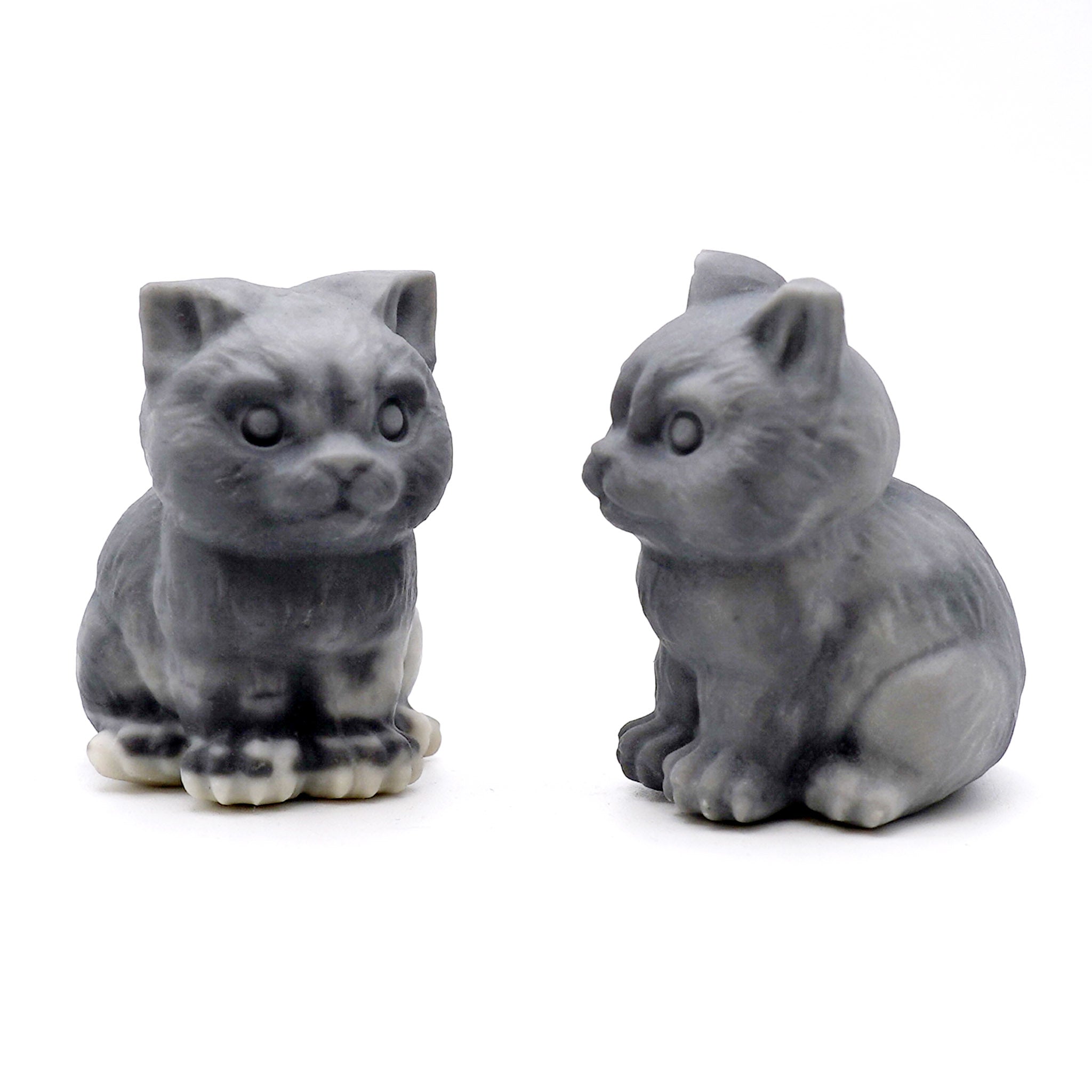 Chubby Cat Sitting with Fur Detail 2 Inches