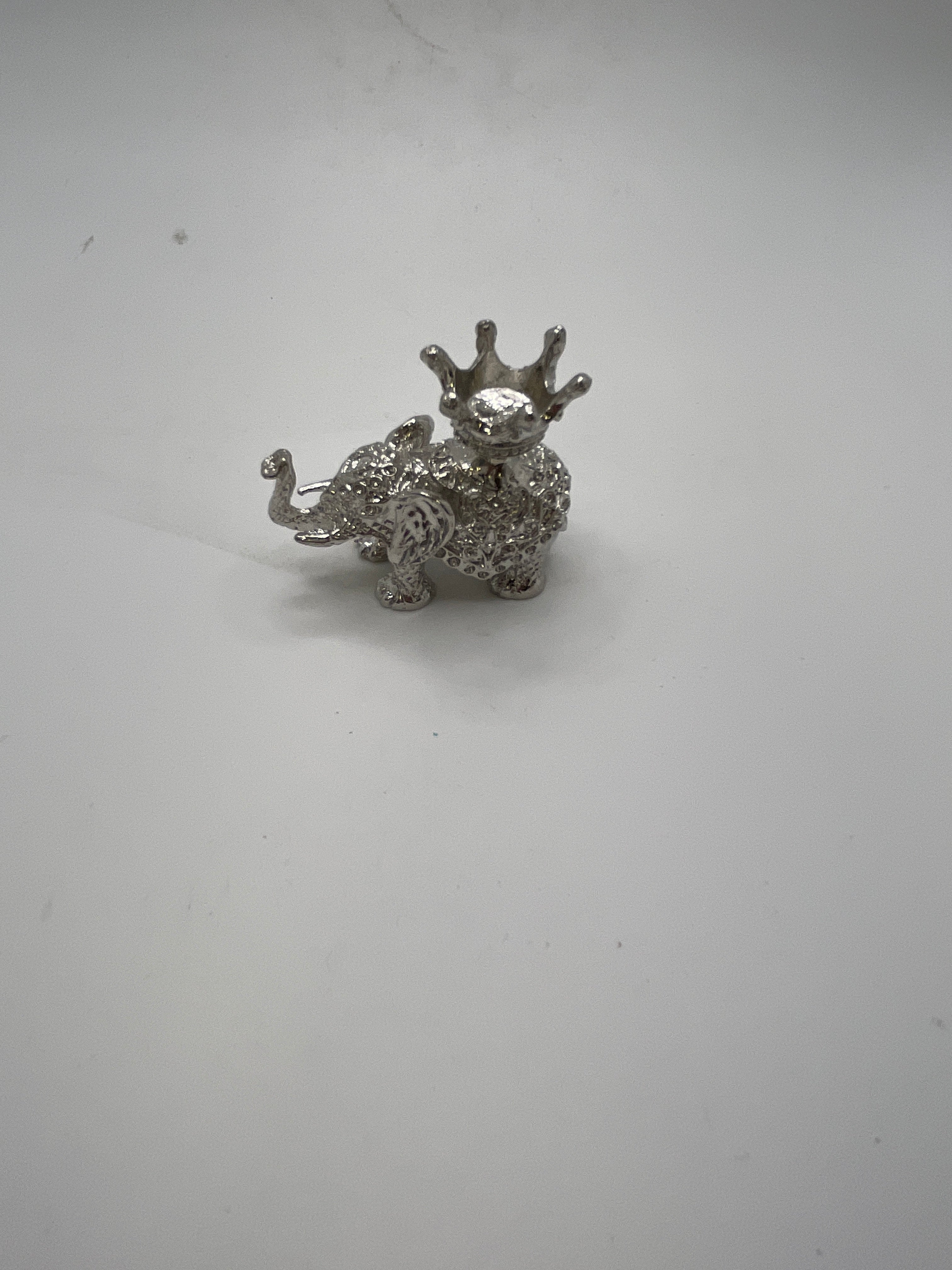 Elephant with Crown Sphere Stand