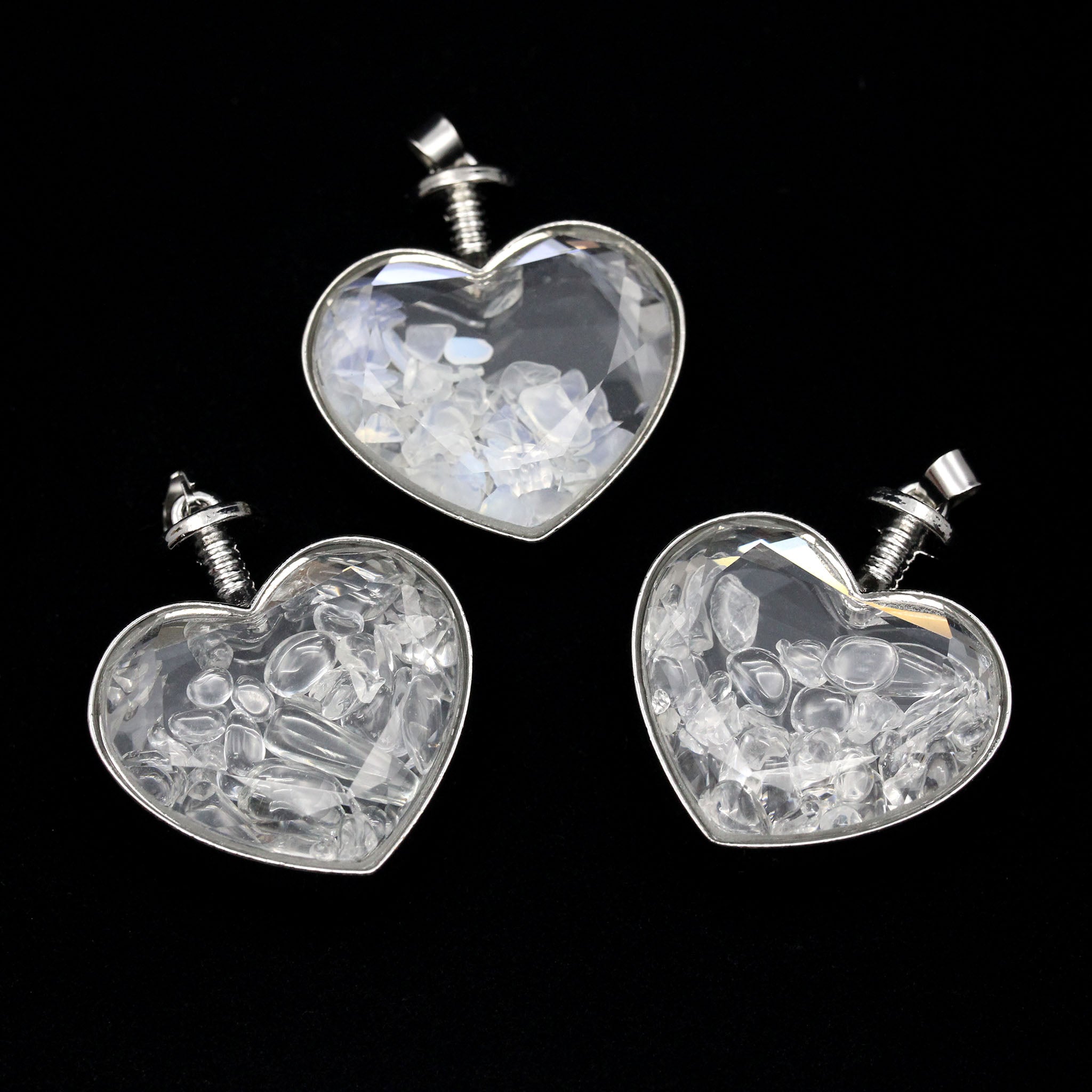 Heart with Crystal Chips Pendant - 10 Pcs