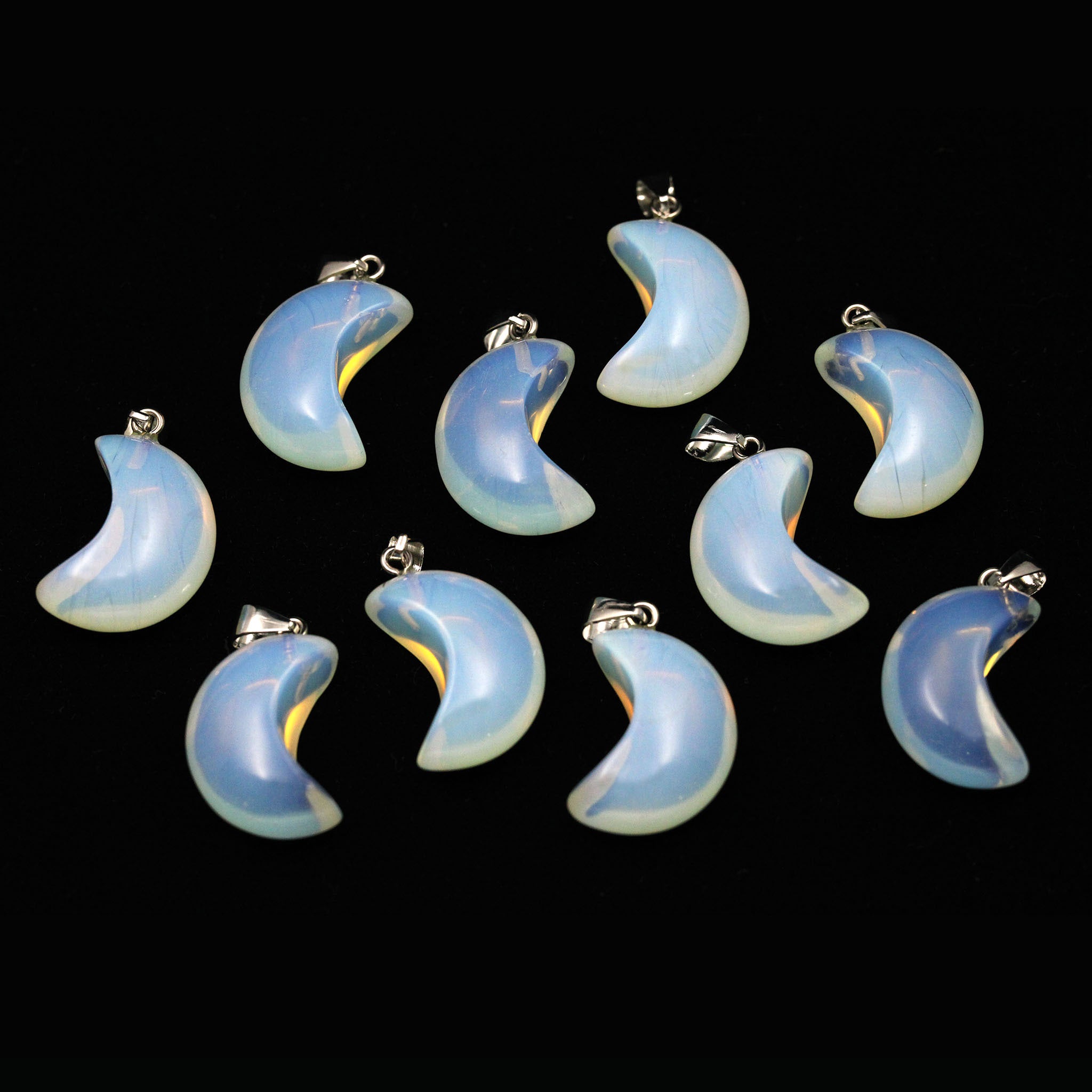 Puffy Moon Pendant - 10 Pcs